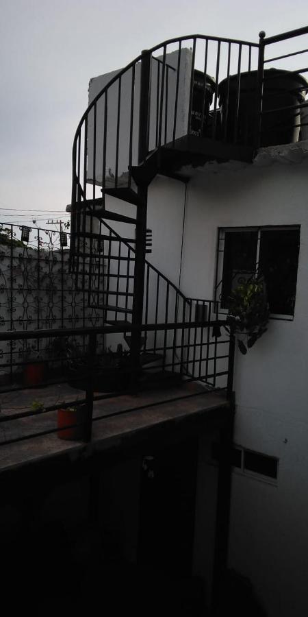 Отель Mi Casa 18 Санта-Марта Экстерьер фото