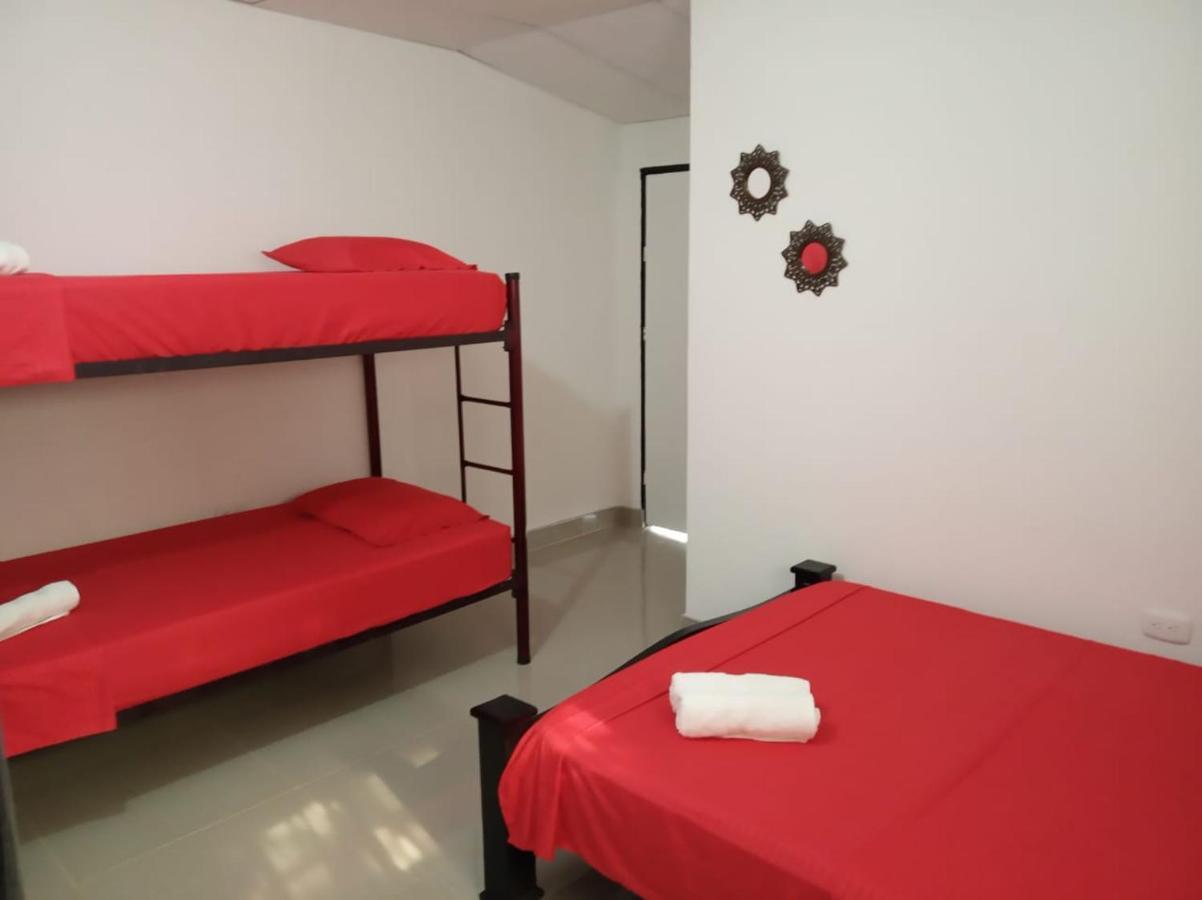 Отель Mi Casa 18 Санта-Марта Экстерьер фото