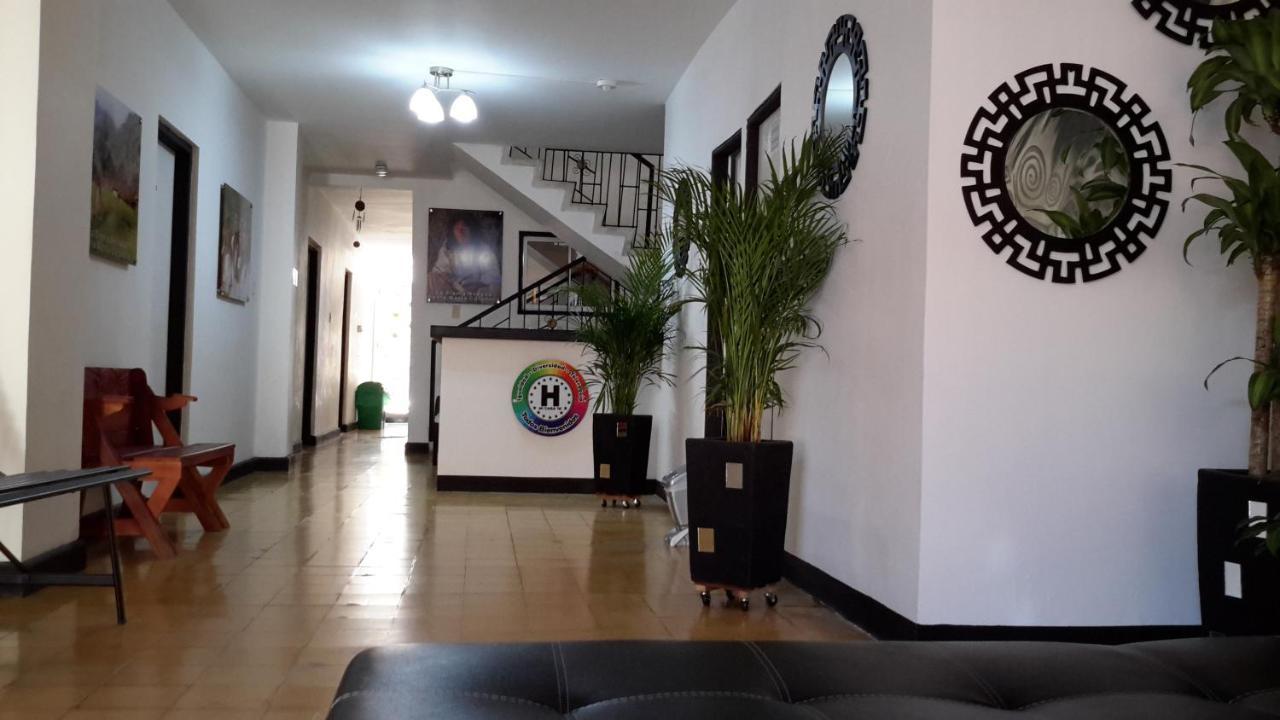 Отель Mi Casa 18 Санта-Марта Экстерьер фото