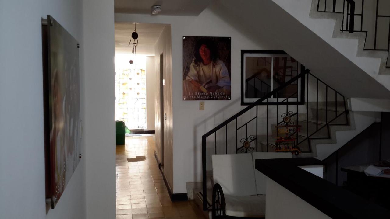 Отель Mi Casa 18 Санта-Марта Экстерьер фото